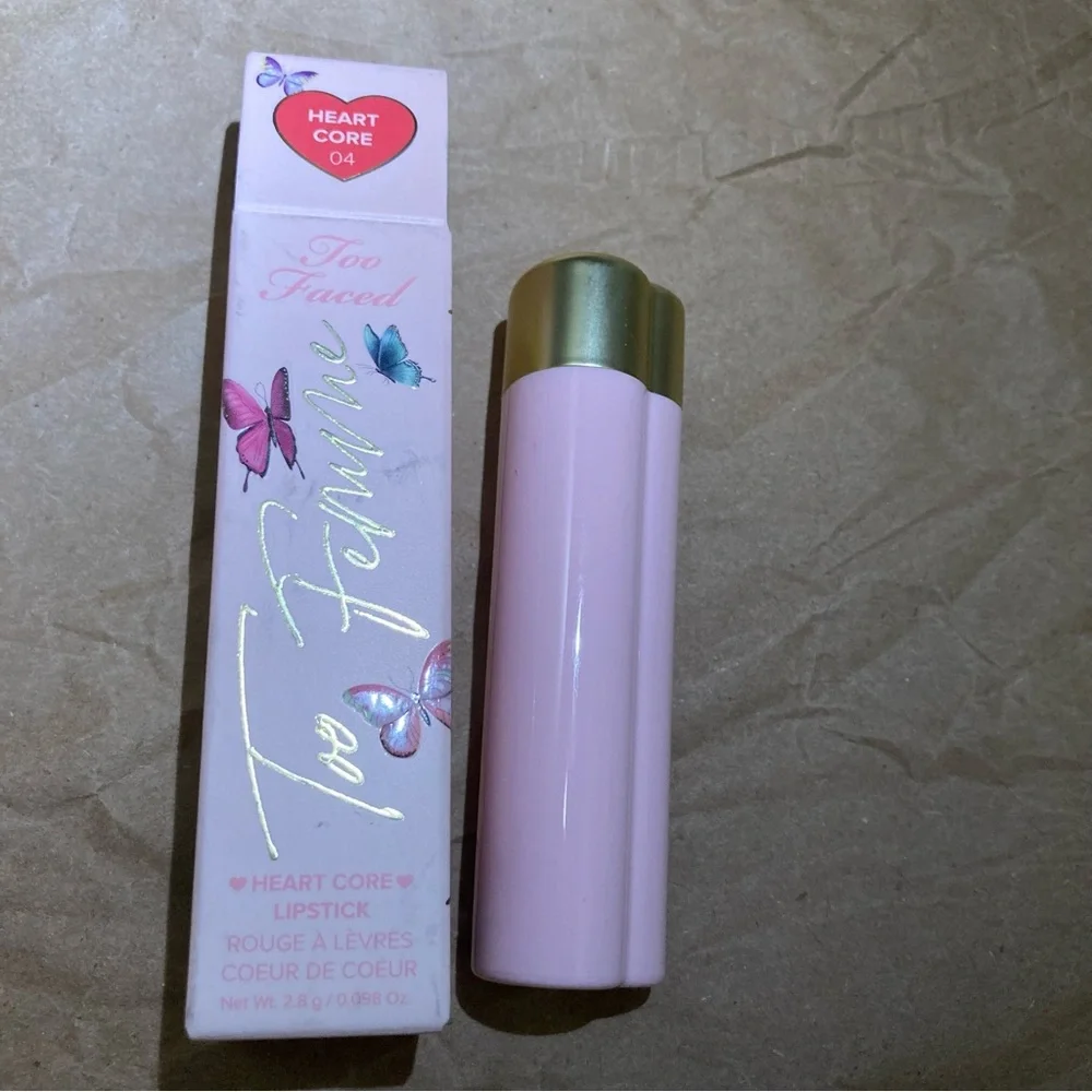 Too faced lipstick